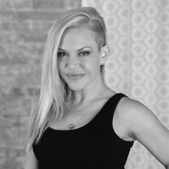 Meet your Posher, Tenley - Picture 1 of 3